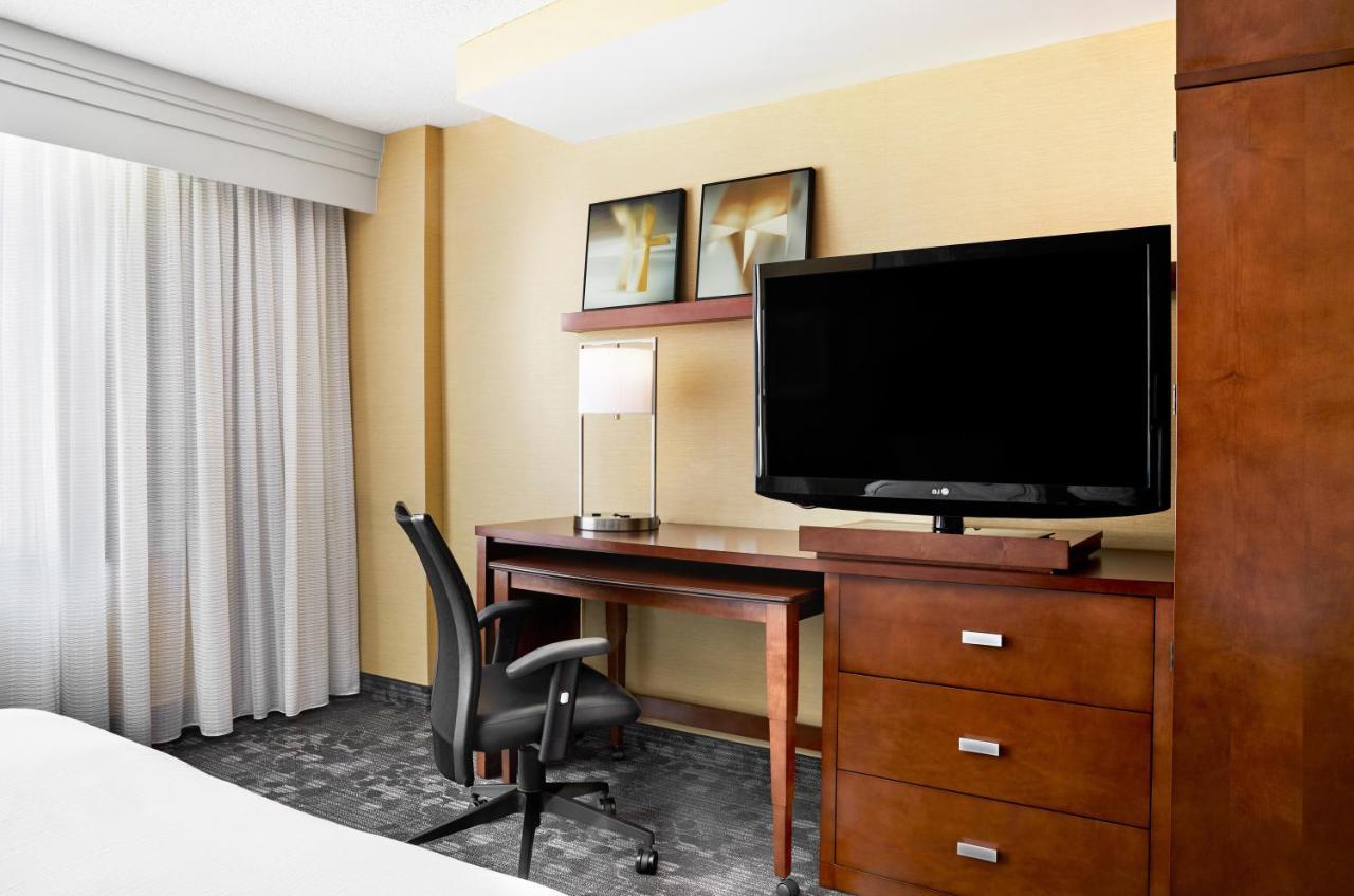 คอร์ตยาร์ด แจ็คสัน Hotel ภายนอก รูปภาพ