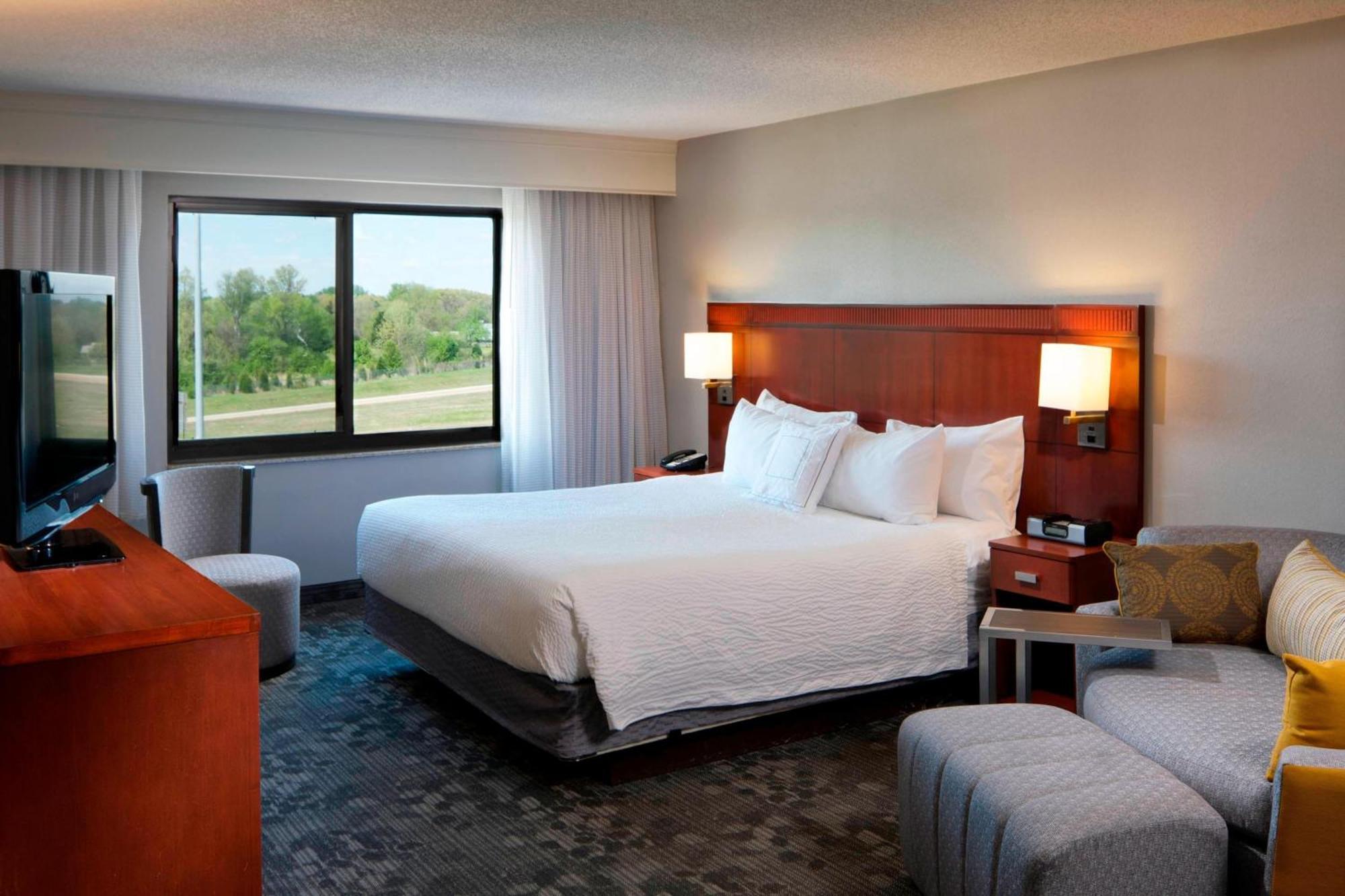 คอร์ตยาร์ด แจ็คสัน Hotel ภายนอก รูปภาพ