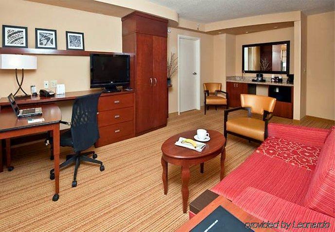 คอร์ตยาร์ด แจ็คสัน Hotel ภายนอก รูปภาพ