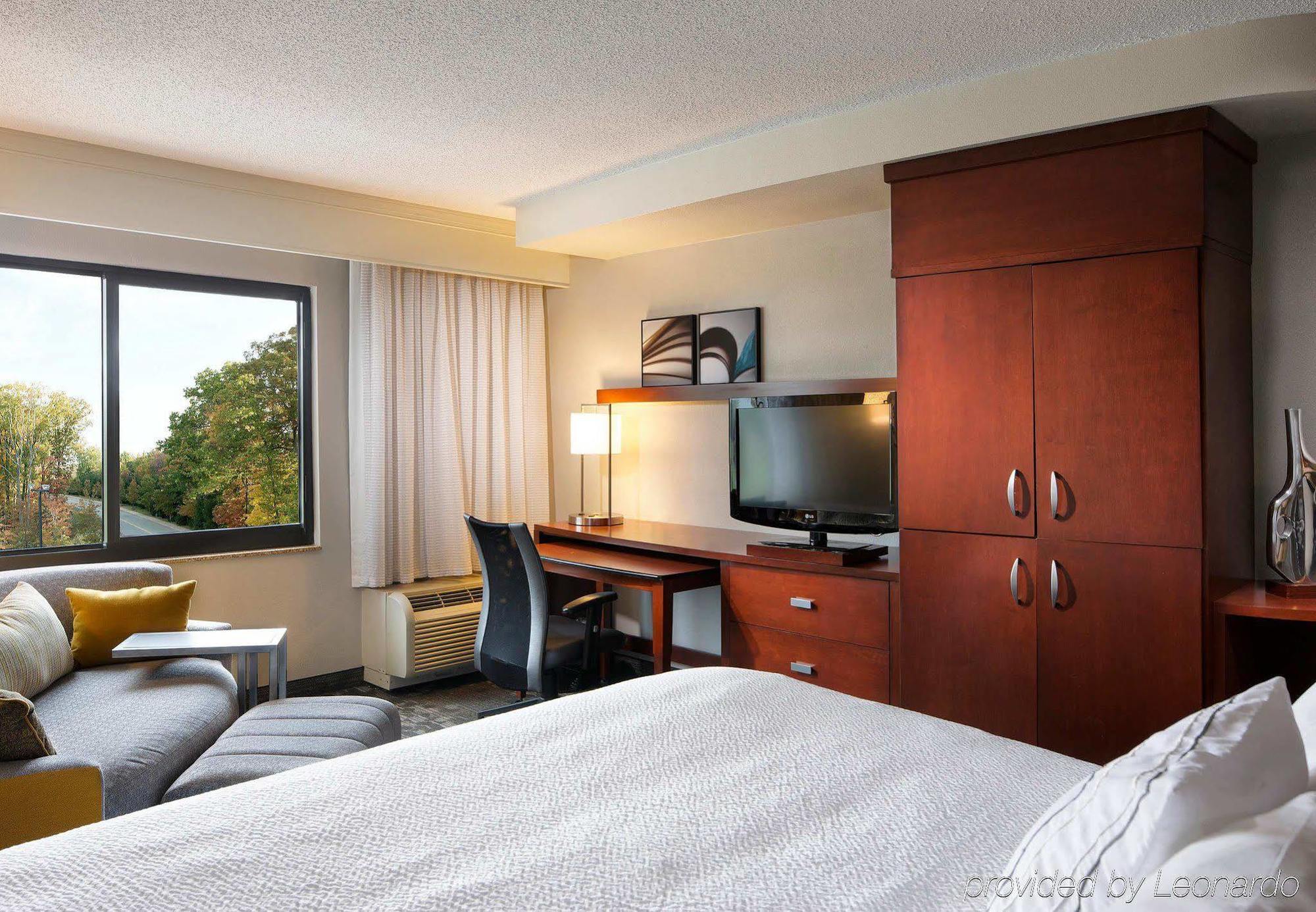 คอร์ตยาร์ด แจ็คสัน Hotel ภายนอก รูปภาพ